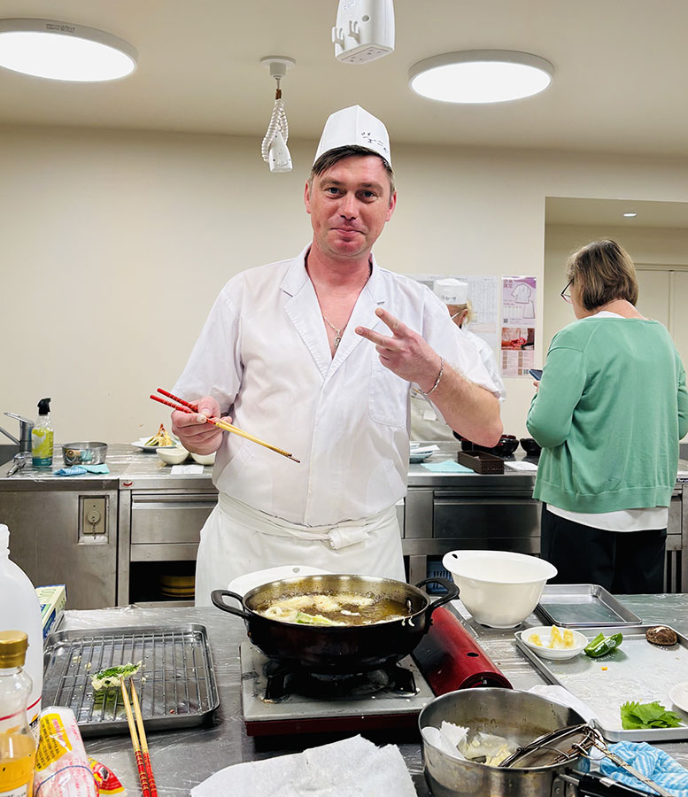 Chef of the Marine House studying in Japan