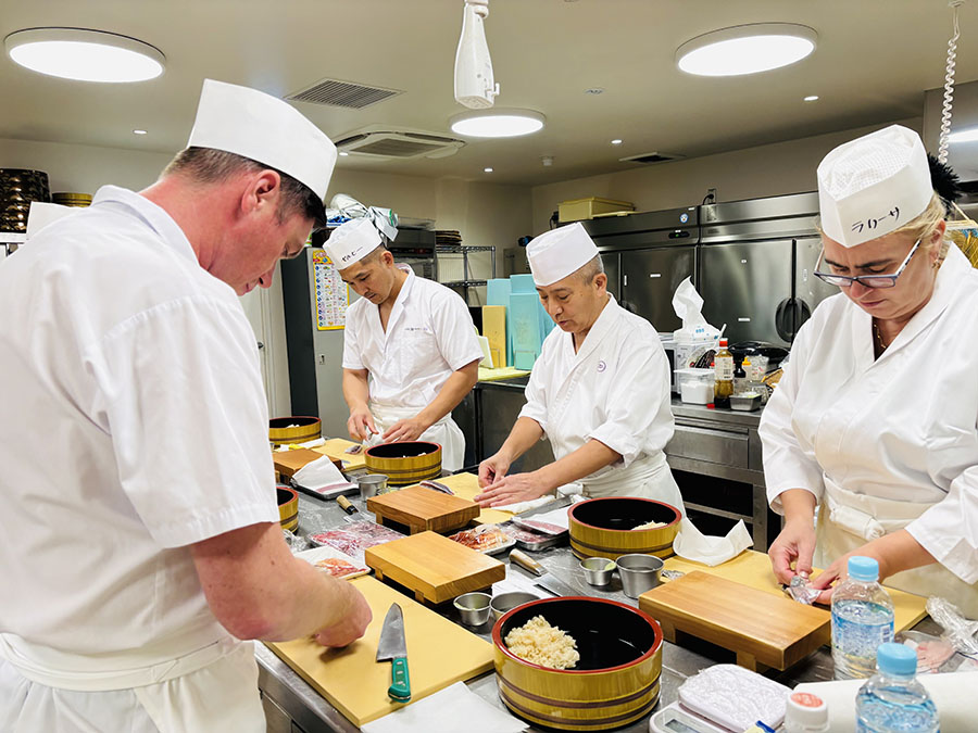 Chefs trained in Japan